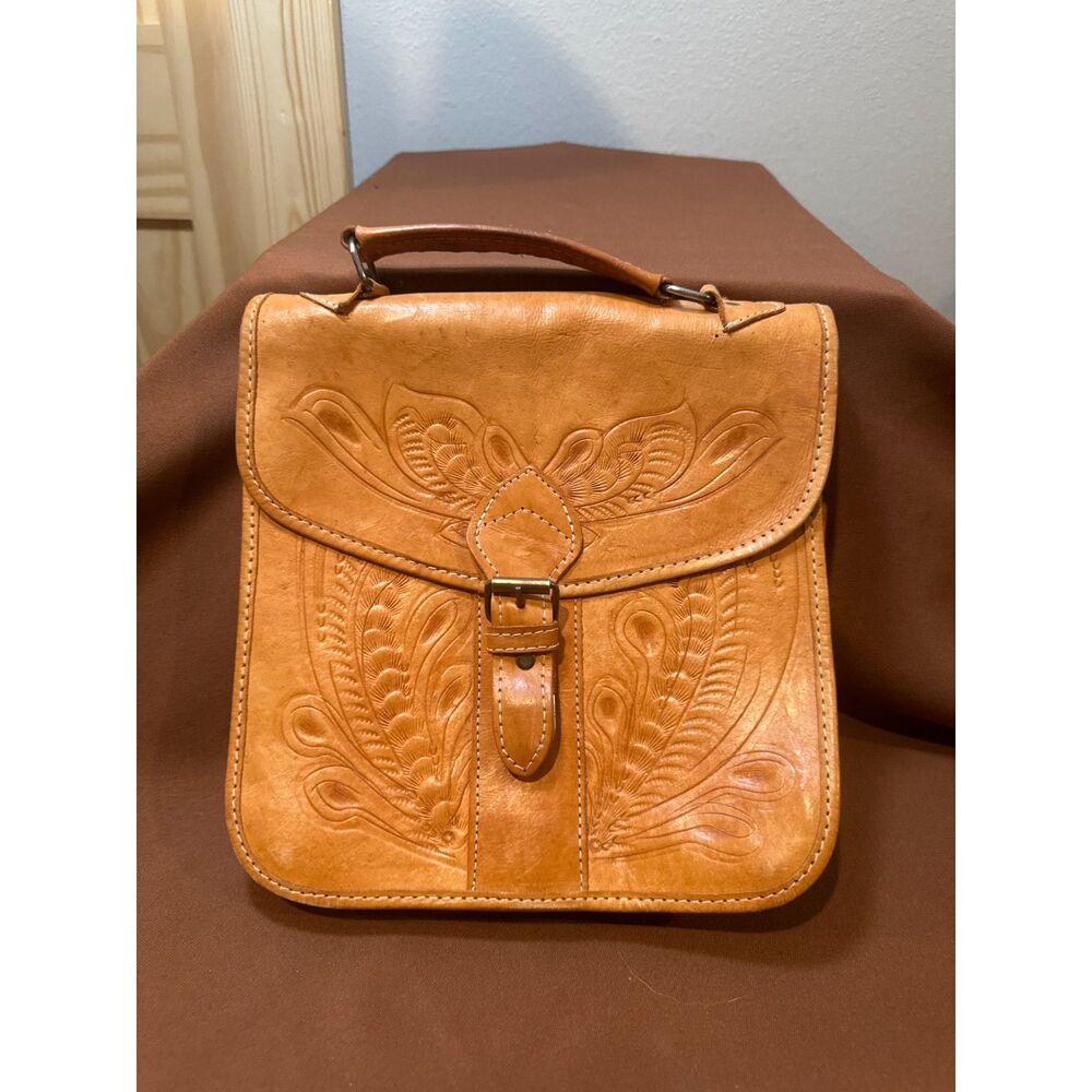 Western Style Hand Tooled Leather Purse Bag Tan